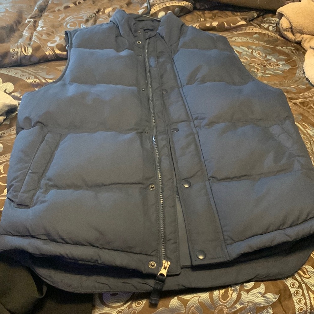 St. Johns vest